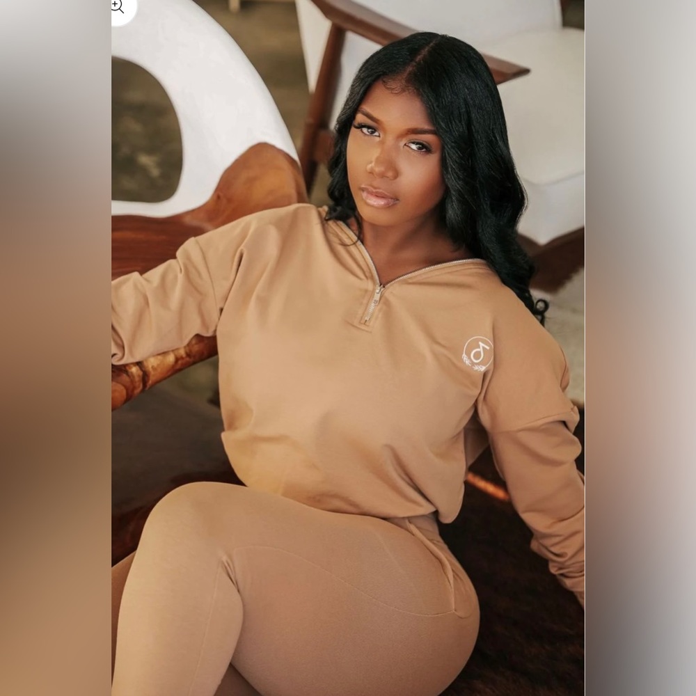 Diafora Pandora Sweatsuit New w/ tags never worn.